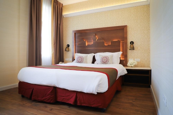 YMCA Three Arches Hotel (Jerusalem)